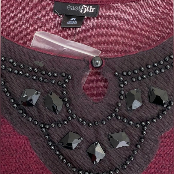 Garnet knit top with a black jet black embellished neckline by East 5th, XL - Picture 2 of 7